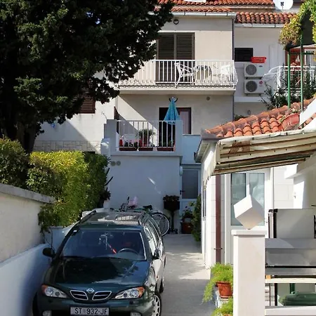 And With Parking Space Bol, Brac - 2878