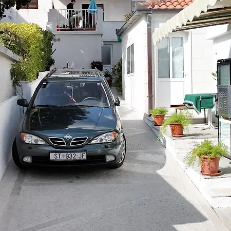 Affittacamere And With Parking Space Bol, Brac - 2878 Bol